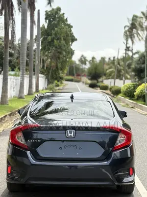 Honda Civic EX Sedan 2018