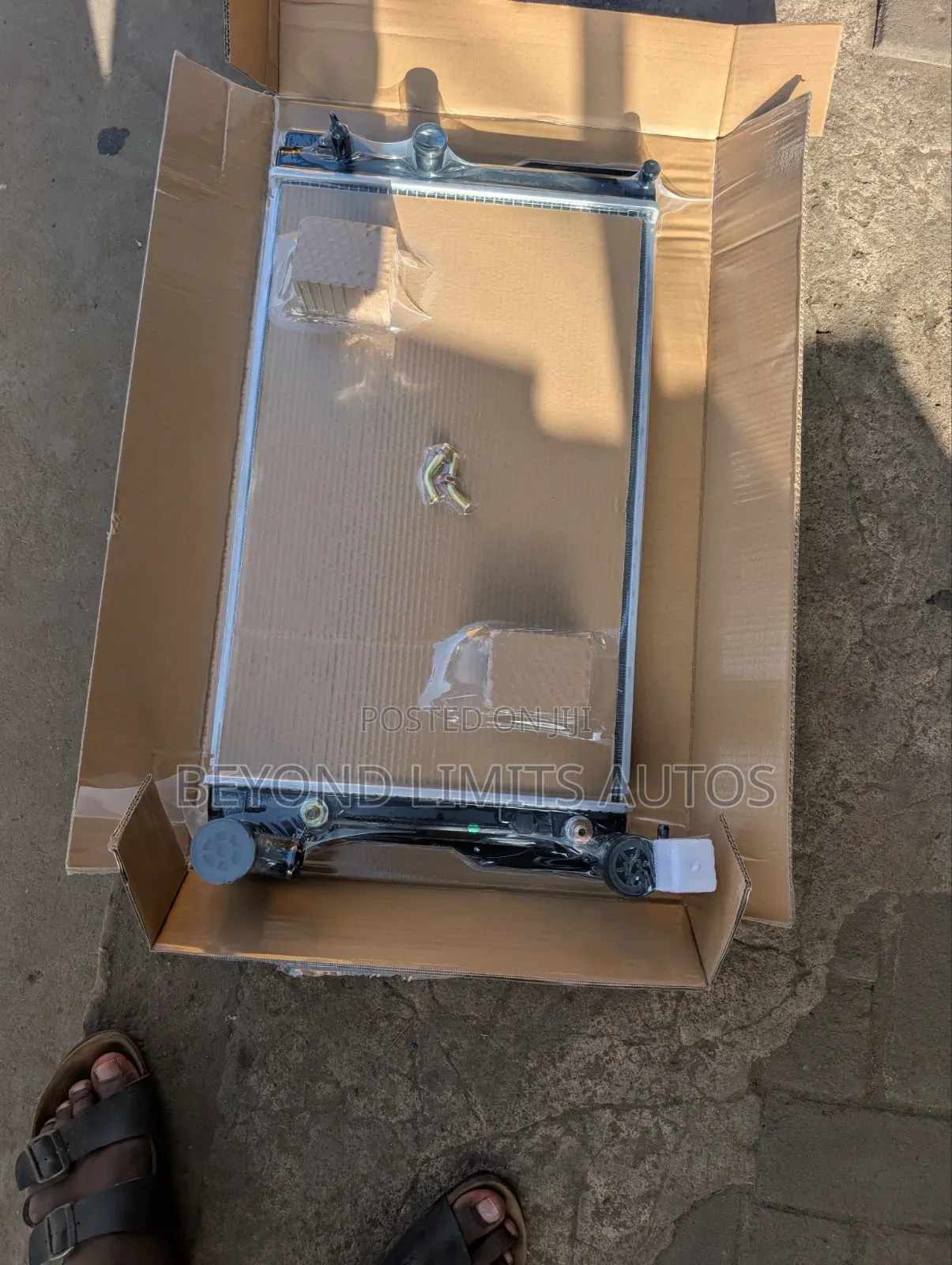Toyota Corolla S 2014 -2017 Radiator / Water Tank