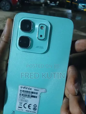 Infinix Hot 50i 128 GB Green