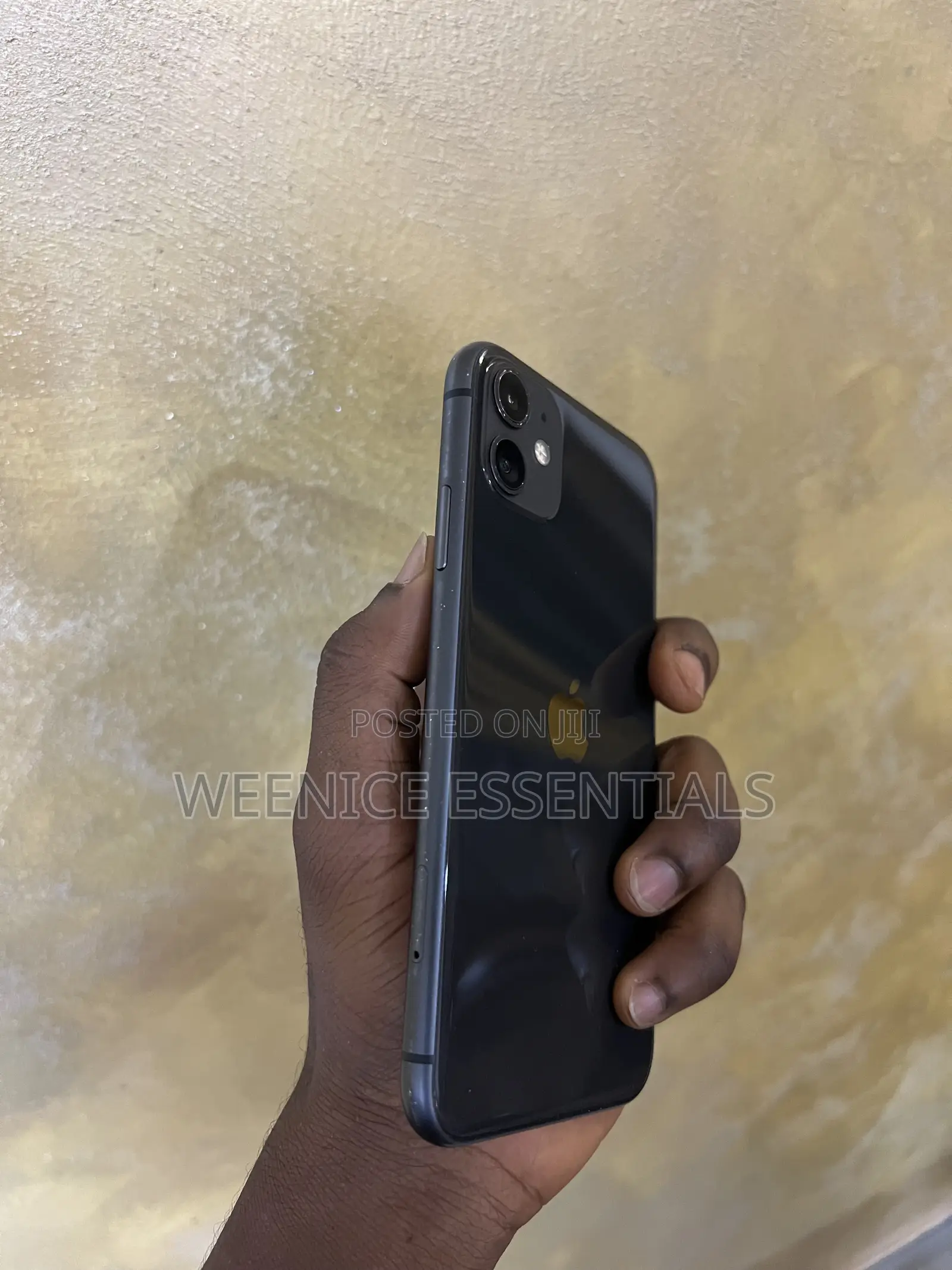 Apple iPhone 11 64 GB Black