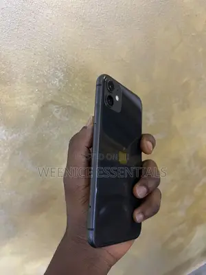 Apple iPhone 11 64 GB Black