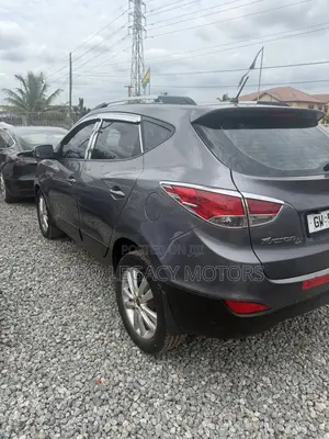 Hyundai Tucson 2010 Gray
