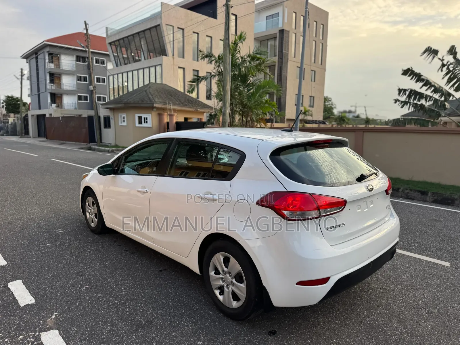 Kia Forte EX Sedan 2017 White