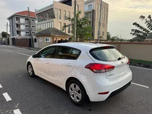 Kia Forte EX Sedan 2017 White