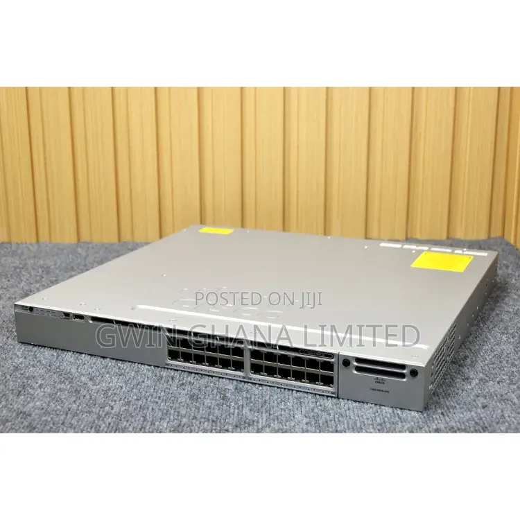 Cisco C3850-24t. 24port Gigabit Layer 3 Managed Switch.