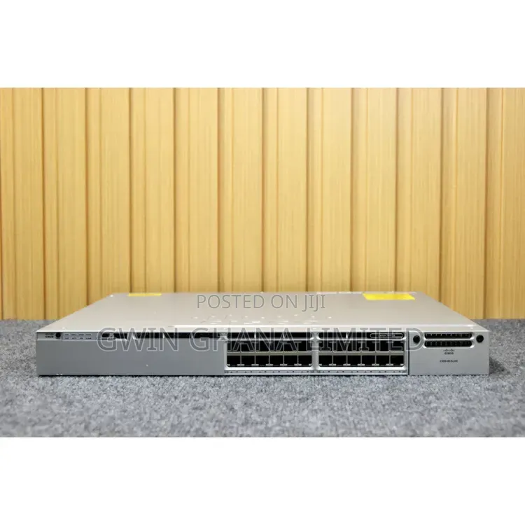 Cisco C3850-24t. 24port Gigabit Layer 3 Managed Switch.