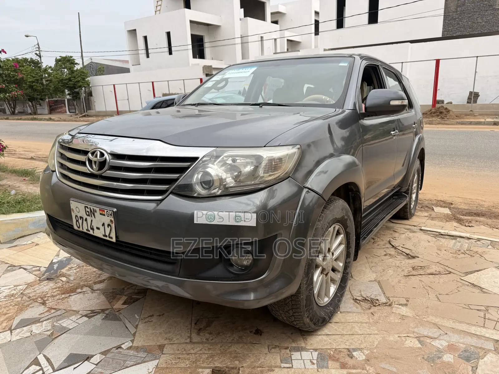 Toyota Fortuner 2.5 D AWD 2012 Silver