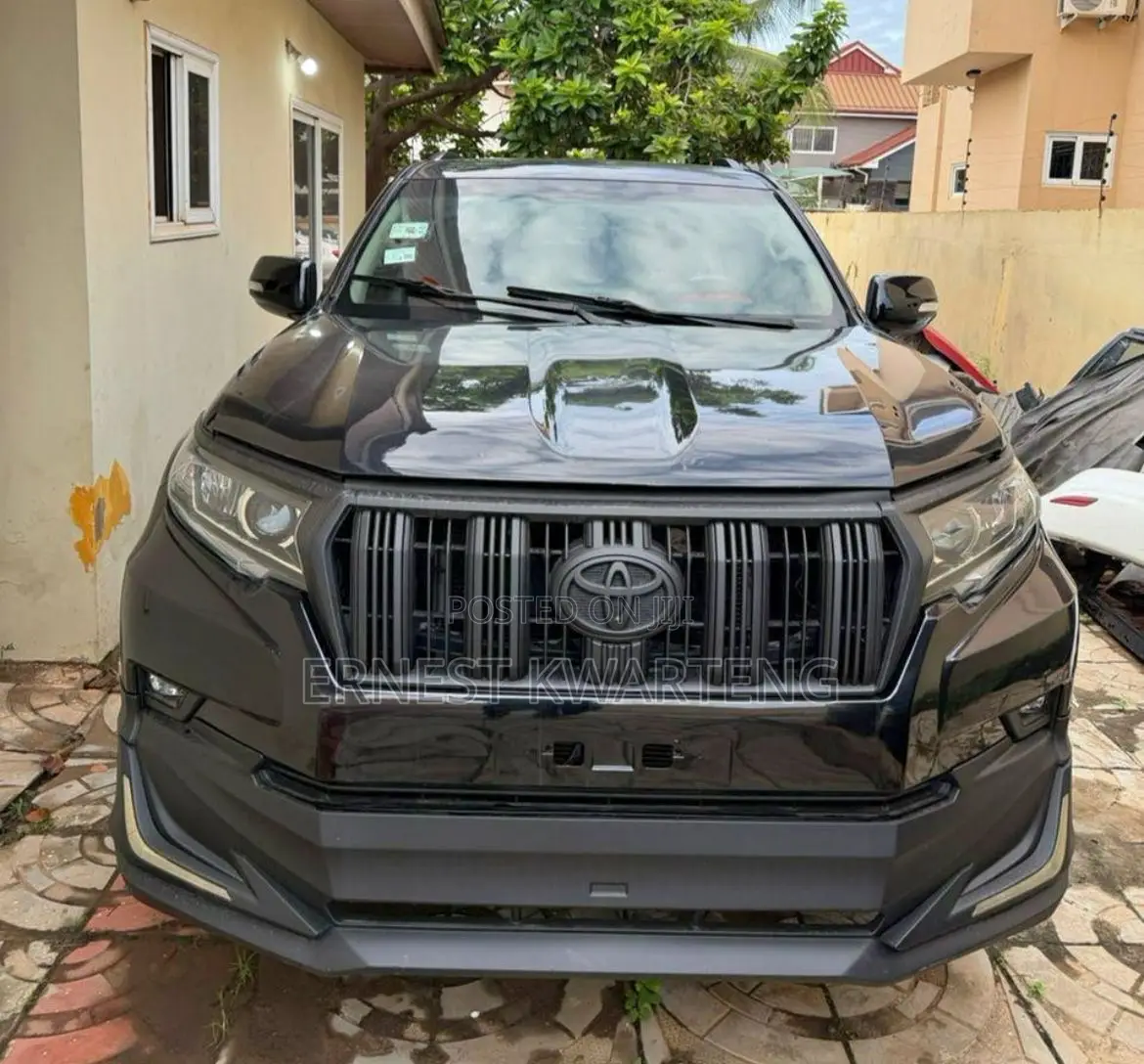 Toyota Land Cruiser Prado 2012 Black