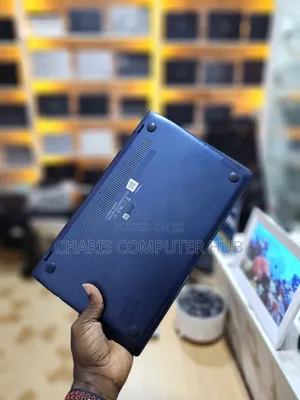 Laptop Asus ZenBook UX430UA 8GB Intel Core i5 SSD 256GB