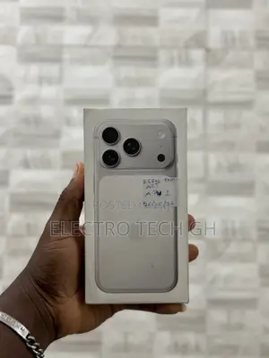 New Apple iPhone 17 Pro 256 GB Silver