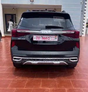 Kia Seltos 2023 Black