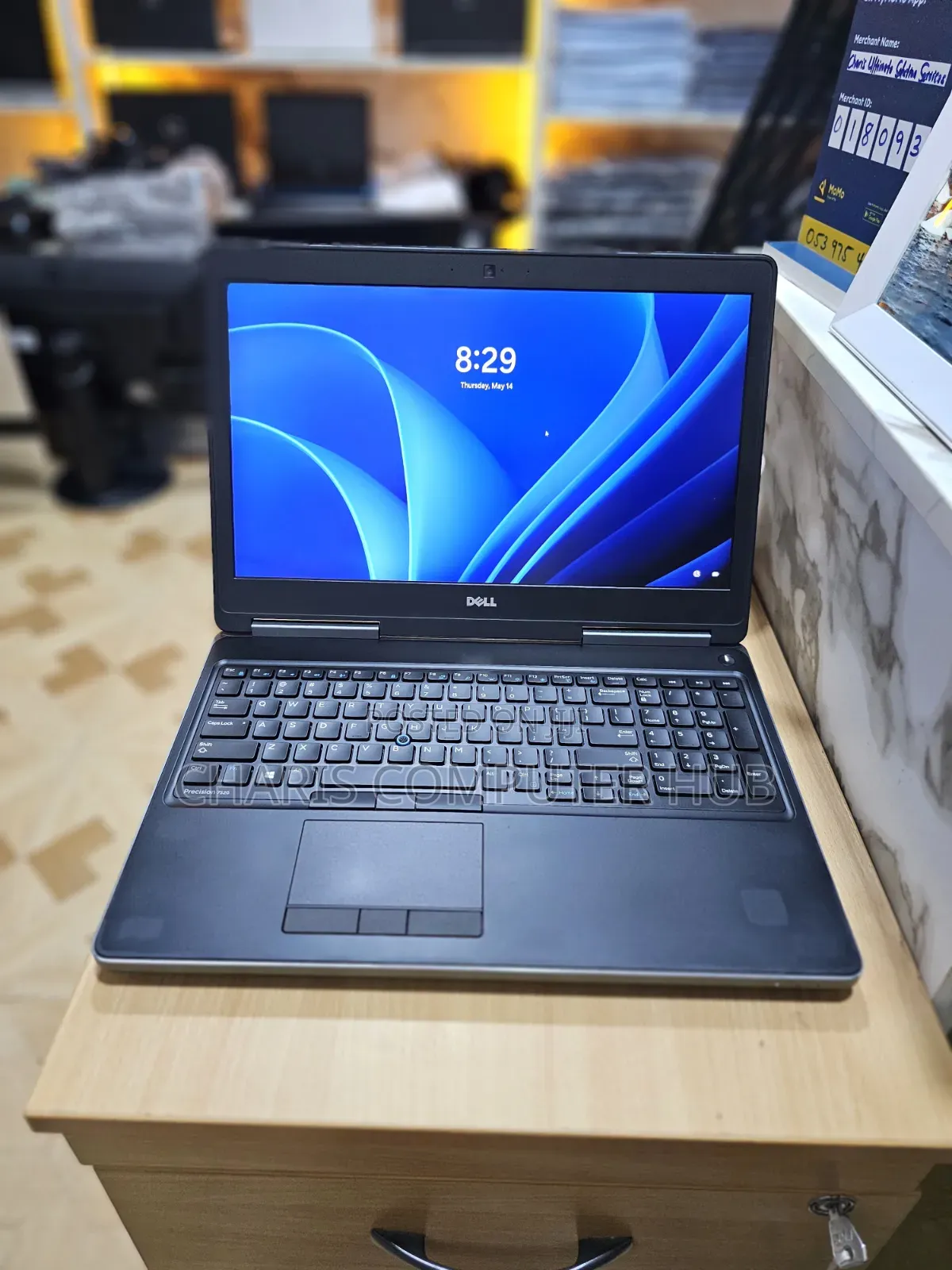 Laptop Dell Precision 7520 32GB Intel Xeon SSD 256GB