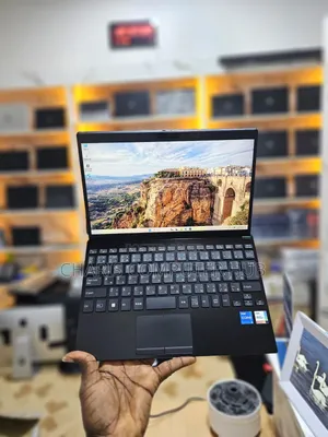 Laptop Sony VAIO VP1321WSNB 8GB Intel Core i5 SSD 256GB