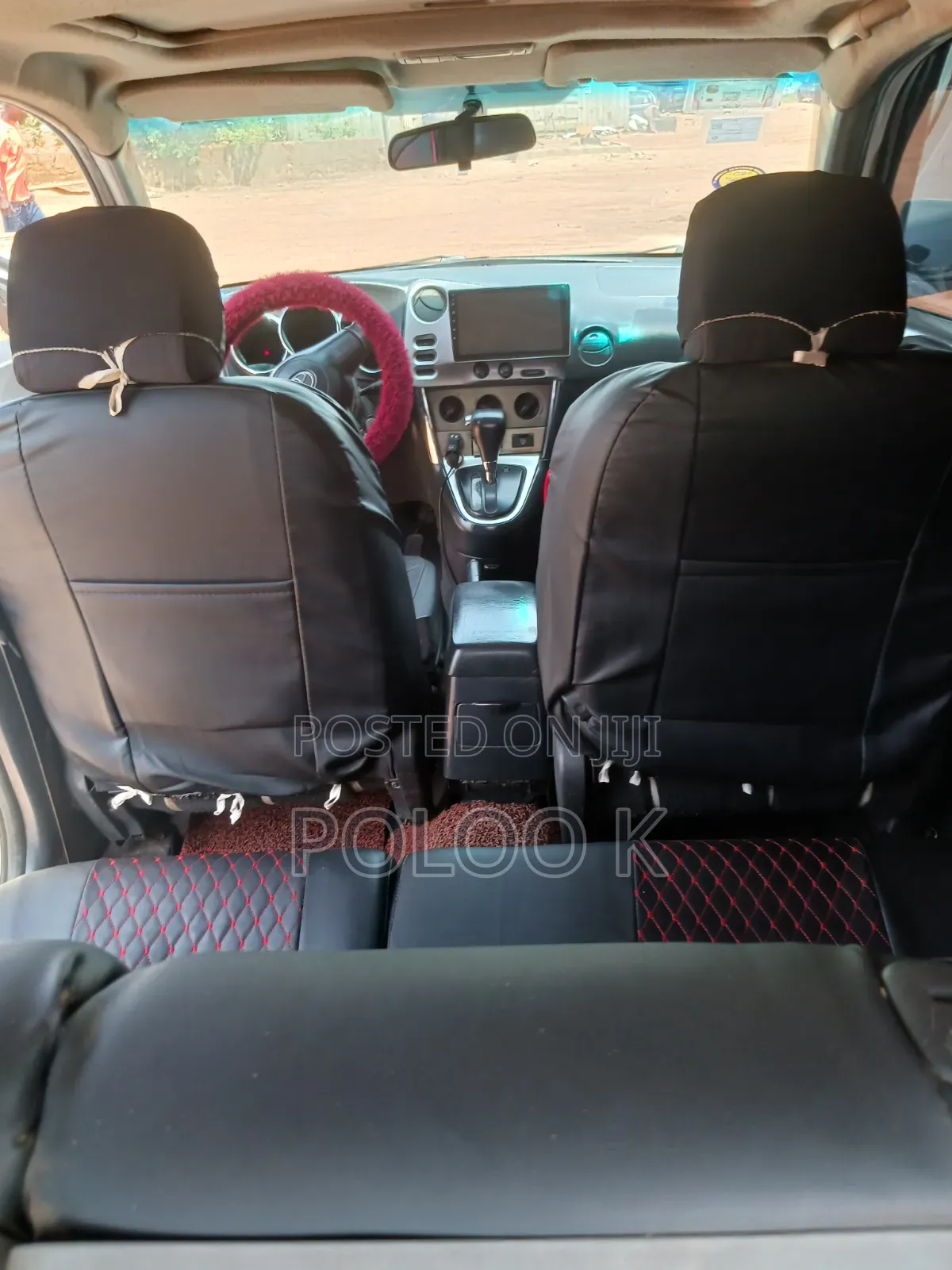 Pontiac Vibe 2010 White