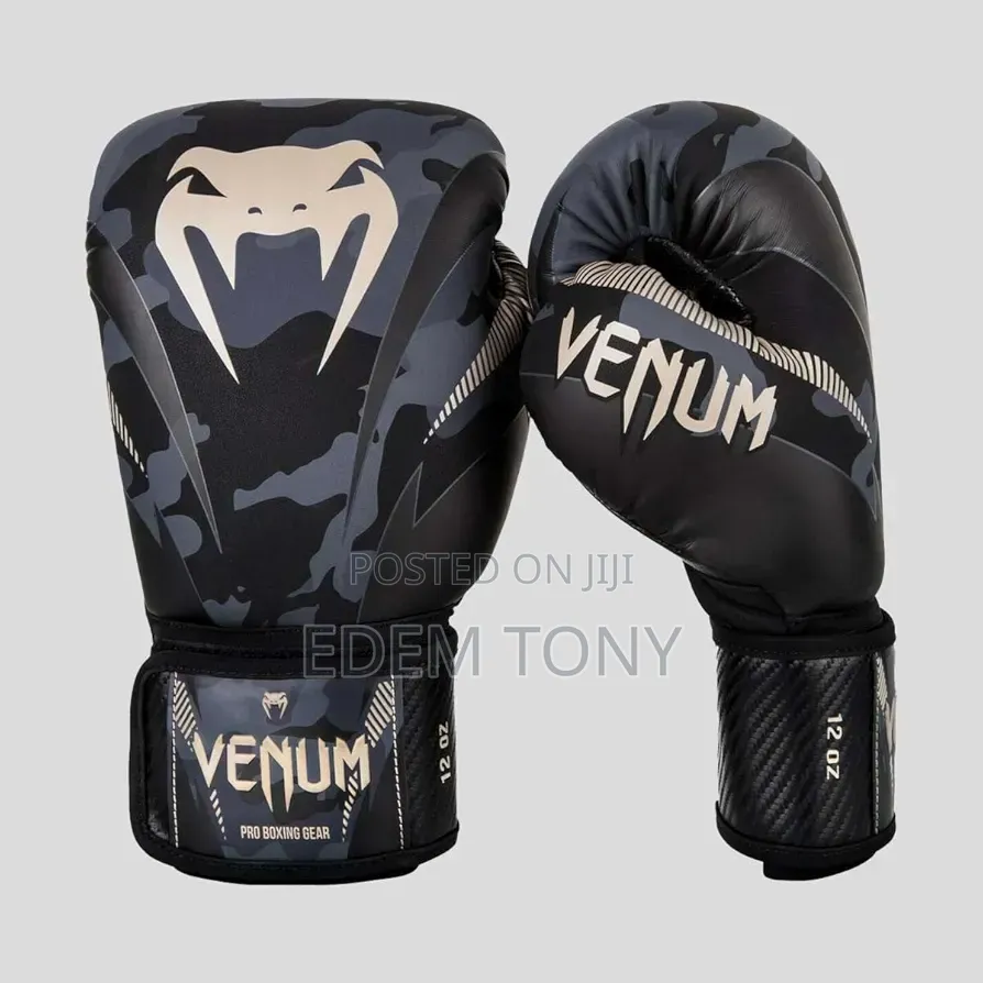 Venum Impact Boxing Gloves - 14oz