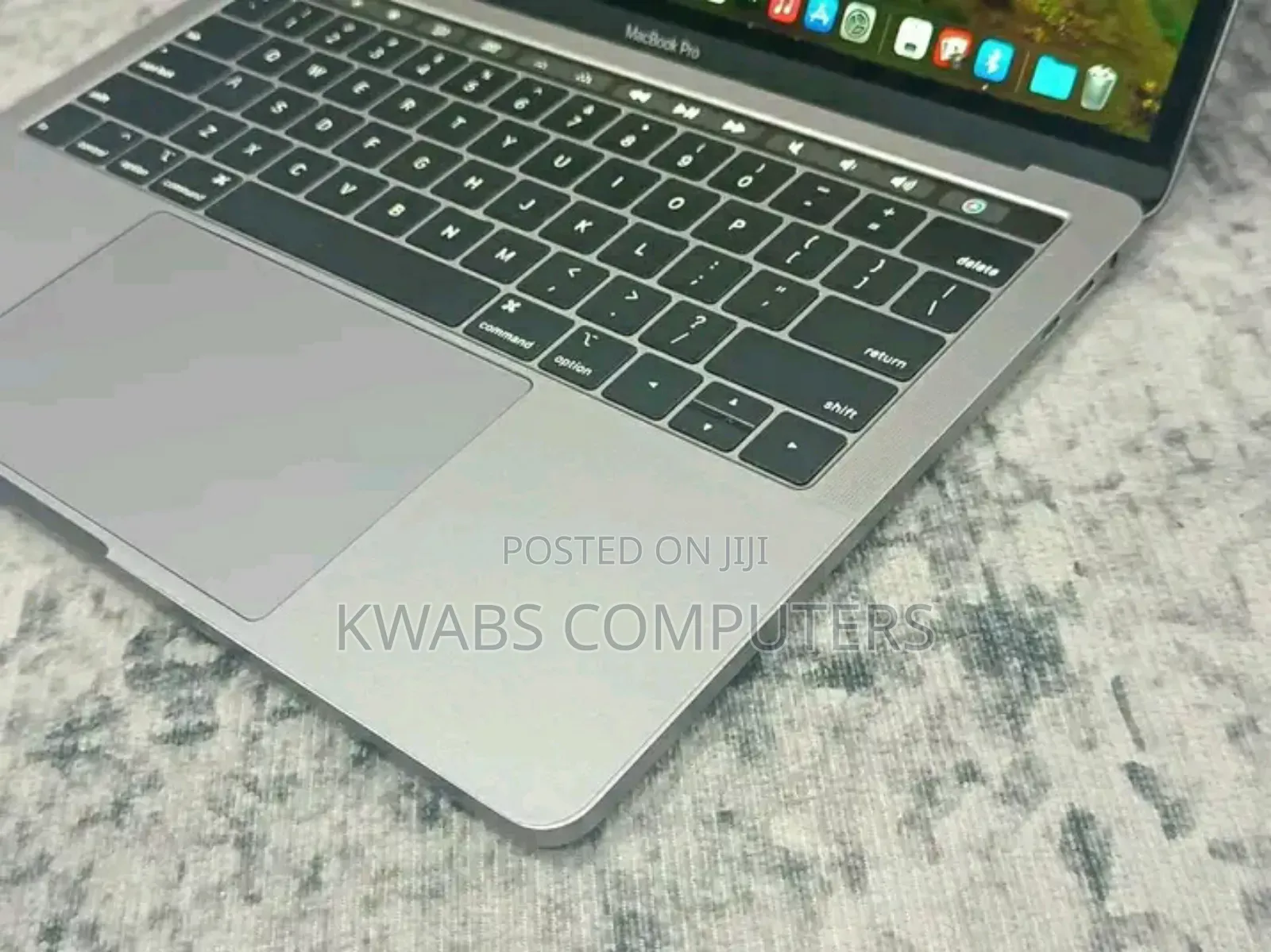 New Laptop Apple MacBook Pro 2020 M1 16GB Apple M1 SSD 512GB
