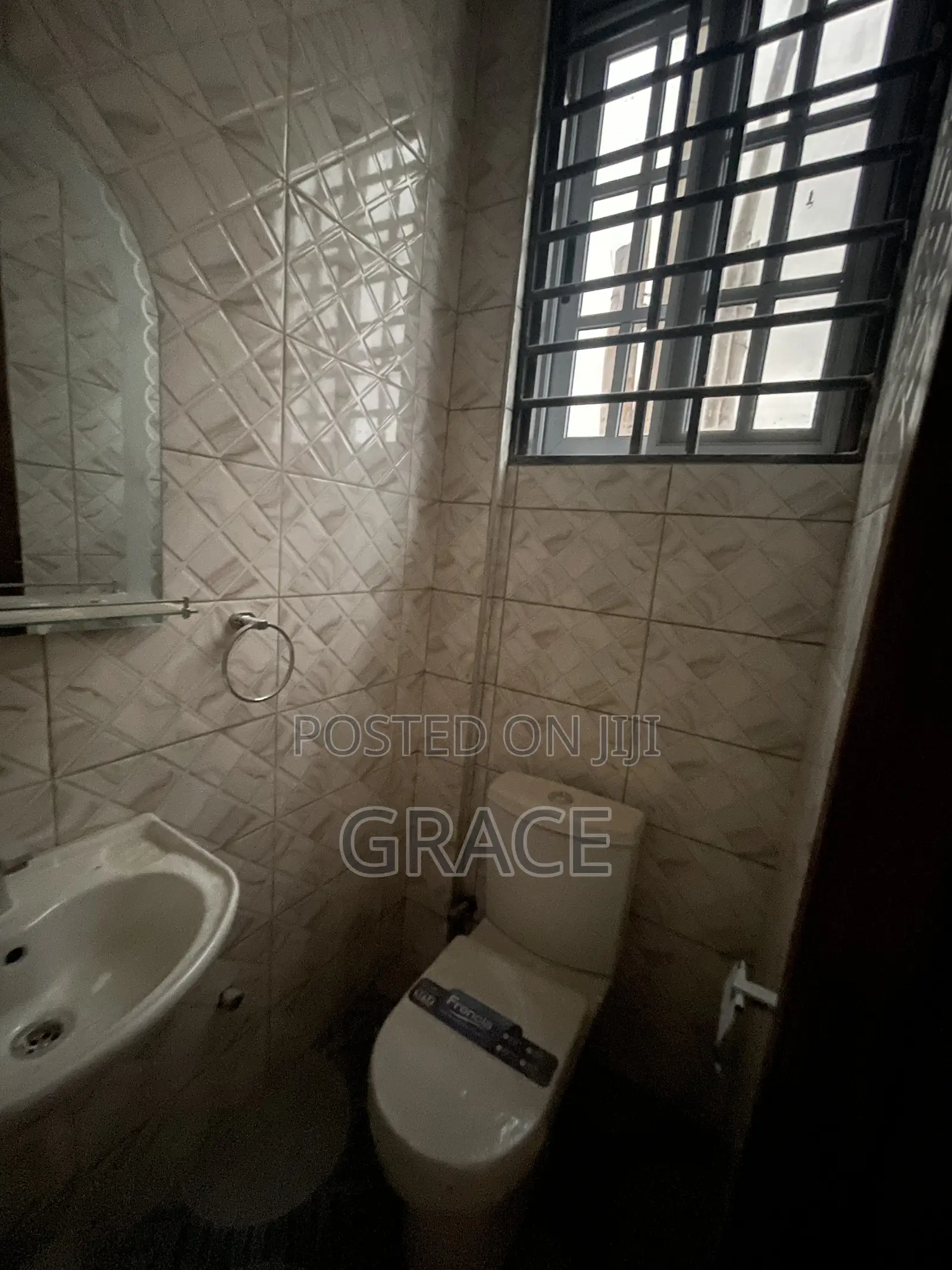 1bdrm Duplex in Westlands for rent