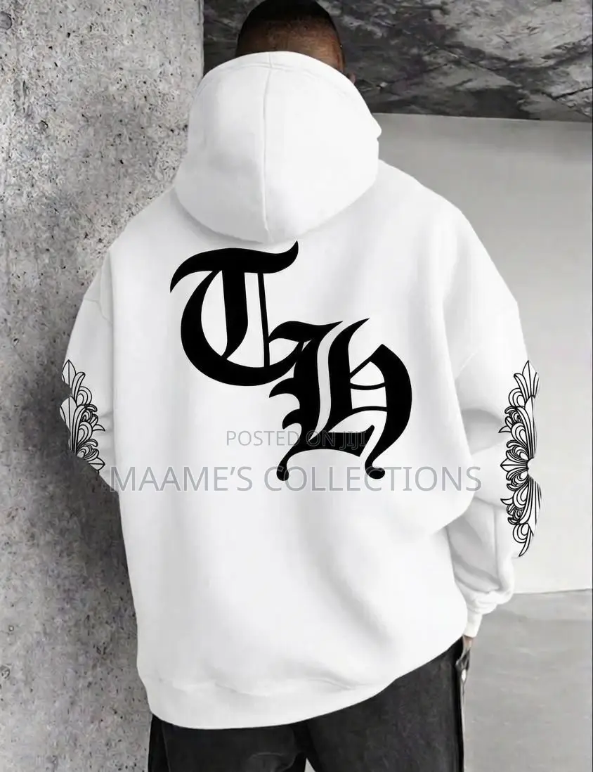 Unisex Casual and Warm Hoodie With a Comfortable Fit.