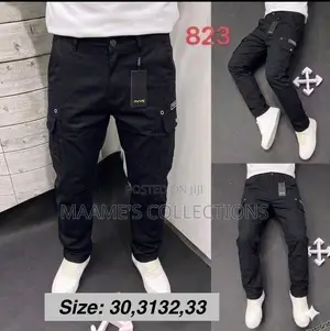 Men’S Khaki Cotton Cargo Pants With Side Pockets