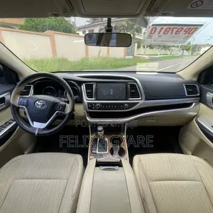 Toyota Highlander 2016 Black