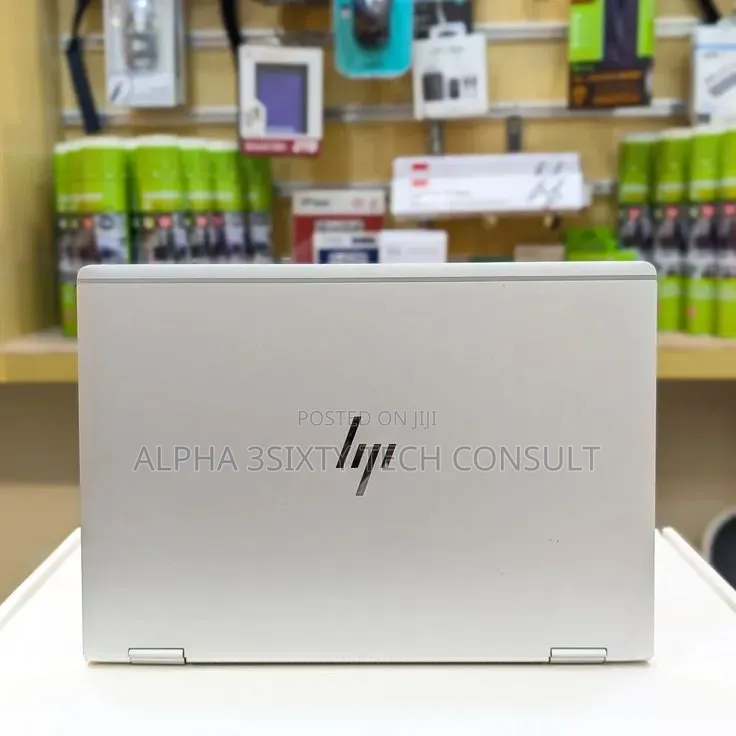 Laptop HP EliteBook 830 G8 8GB Intel Core i7 SSD 256GB