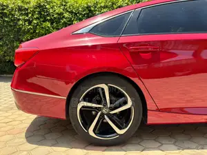Honda Accord 2019 Red