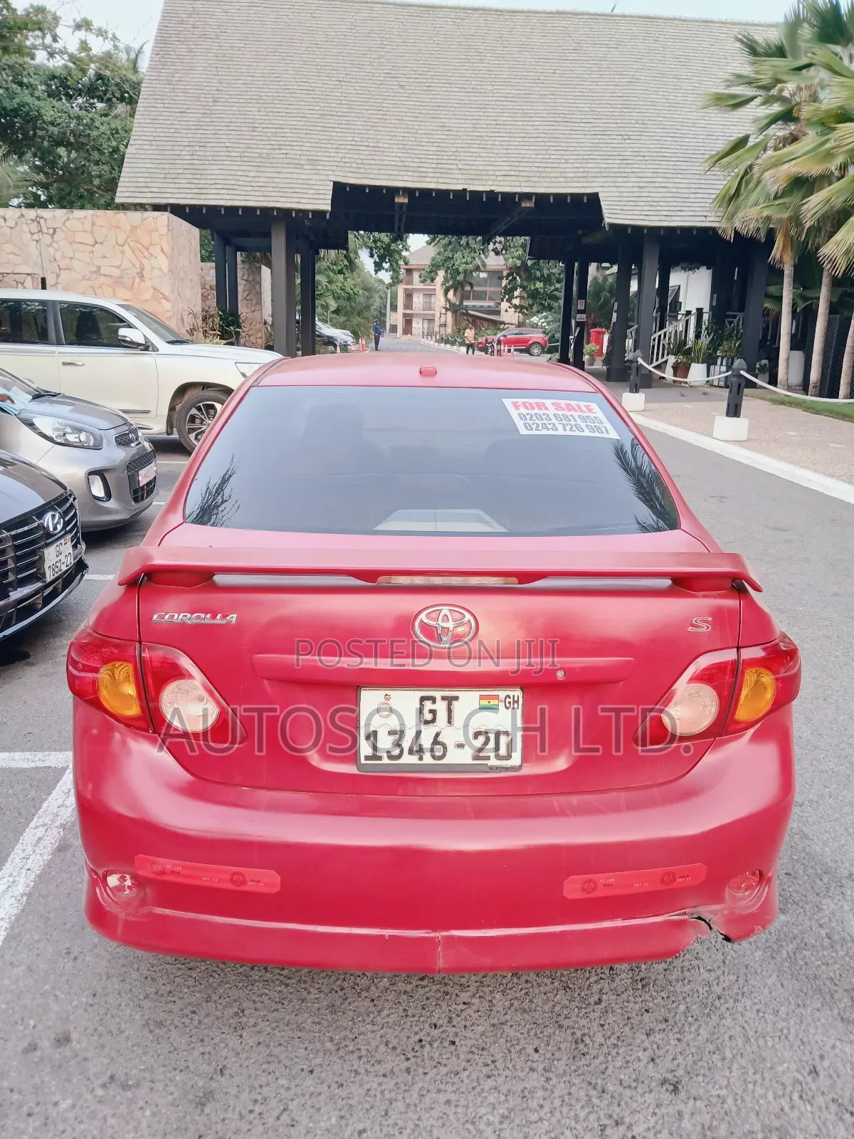 Toyota Corolla XLE 4dr Sedan (1.8L 4cyl 4A) 2010 White