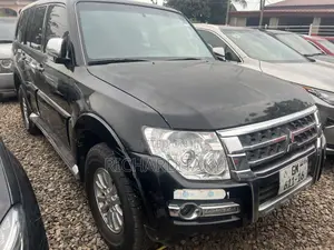 Mitsubishi Pajero V80 3.5 V6 GL/GLS 2016 Black