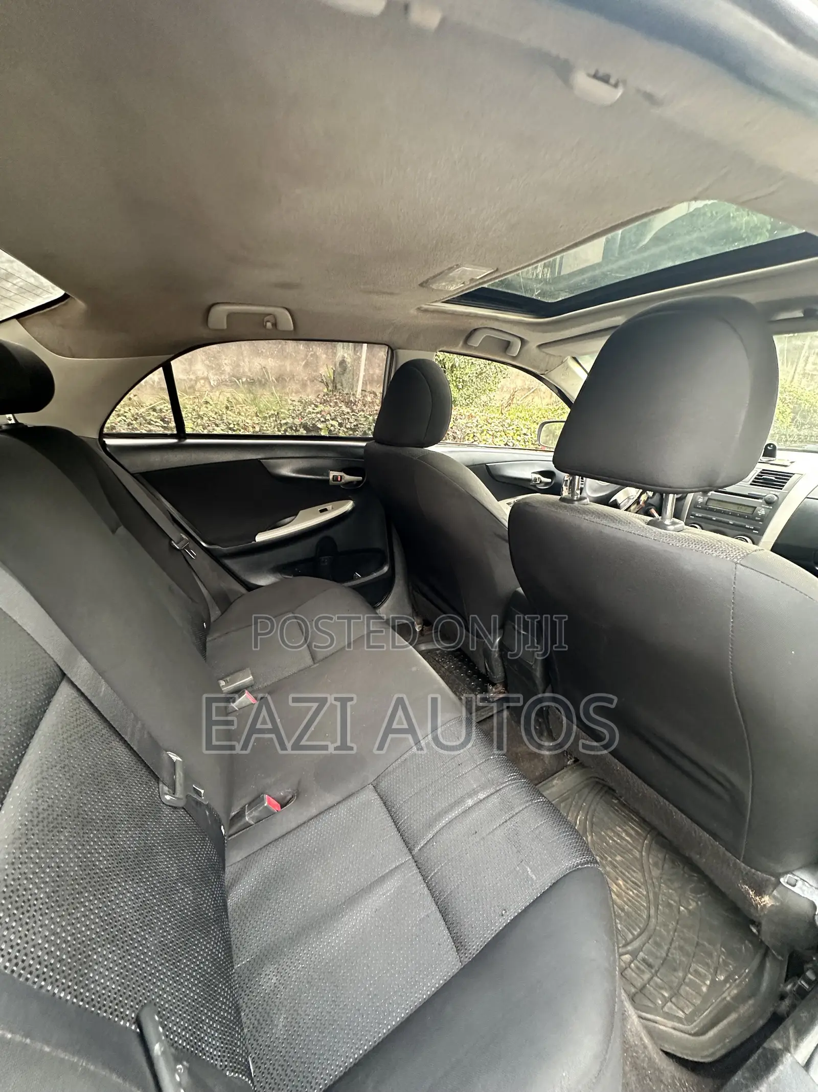 Toyota Corolla S 4dr Sedan (1.8L 4cyl 4A) 2010 Silver
