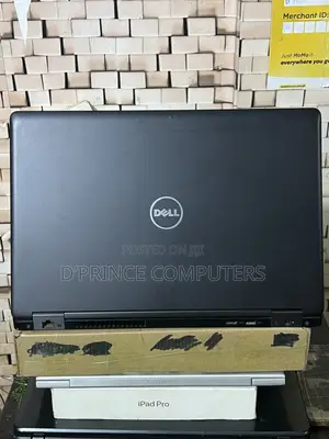 Laptop Dell Latitude 5580 8GB Intel Core i5 HDD+SSD 500GB