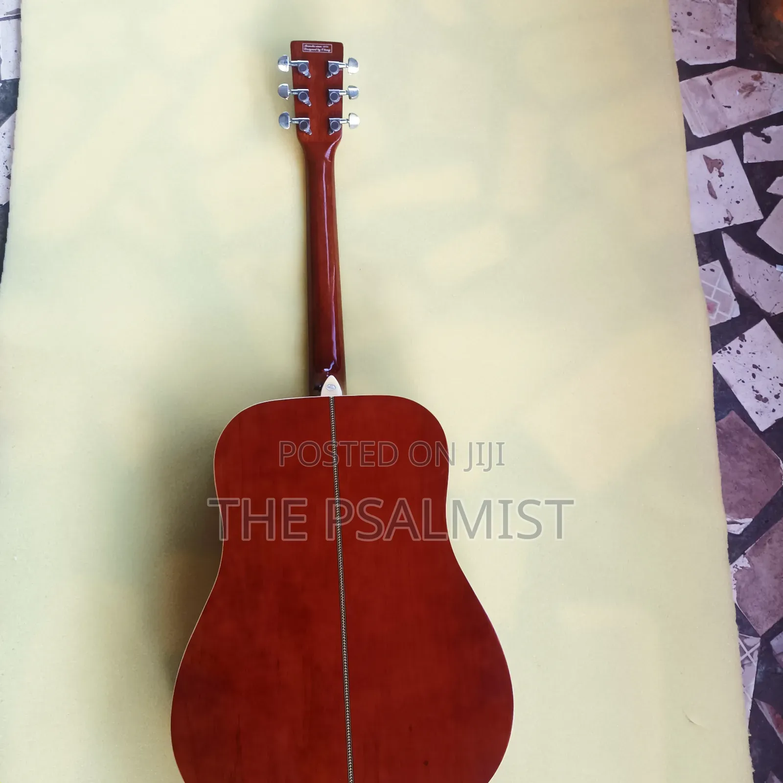 Obong Acoustic Guitars Est.1975