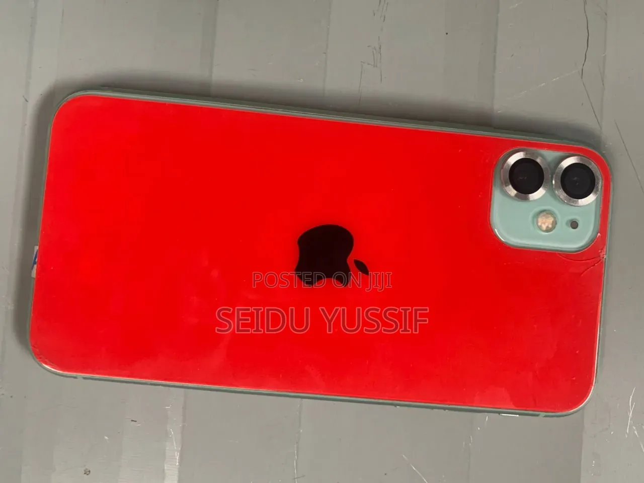 New Apple iPhone 11 64 GB Green