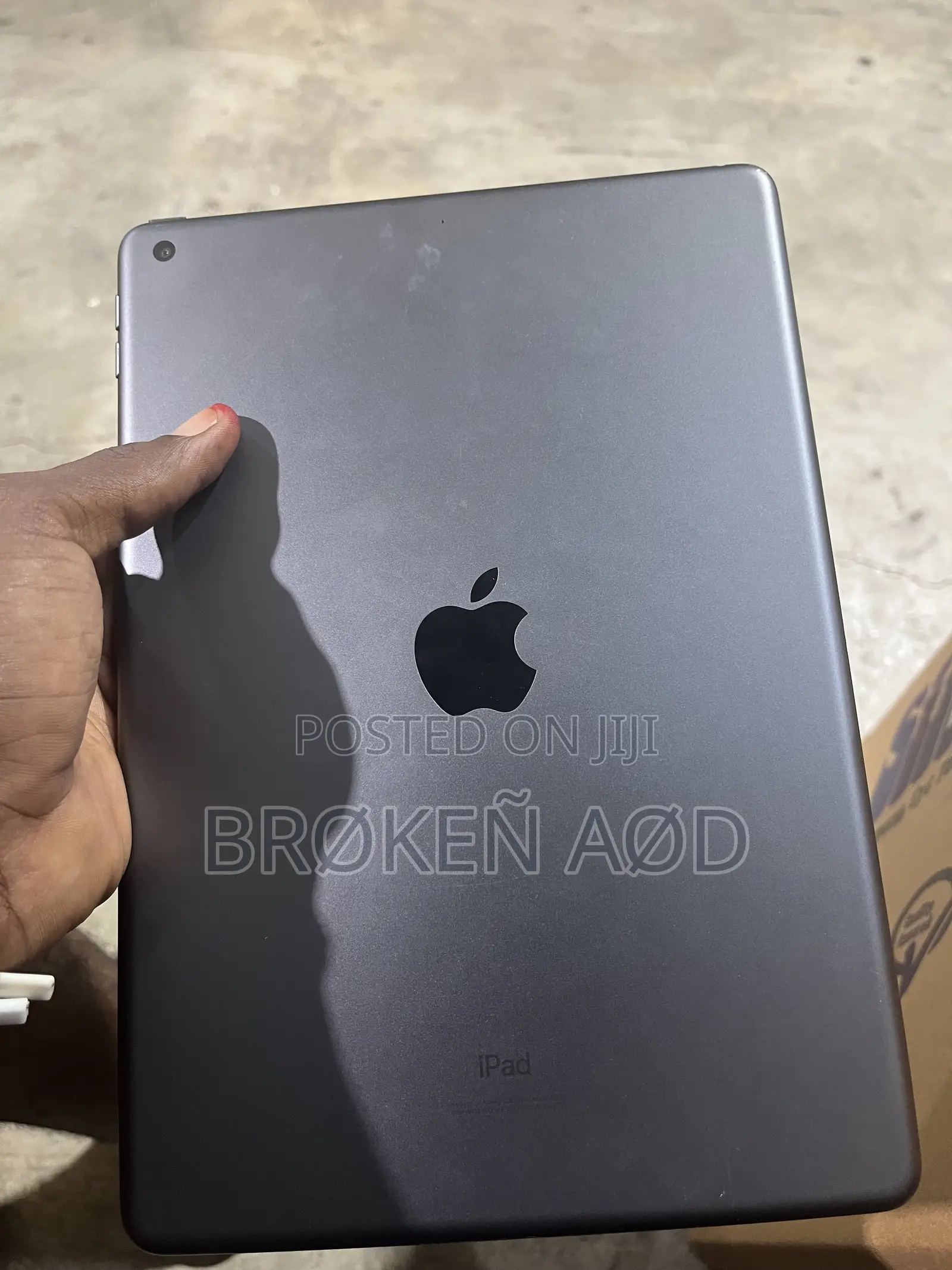 Apple iPad 10.2 (2020) Wi-Fi 32 GB Black