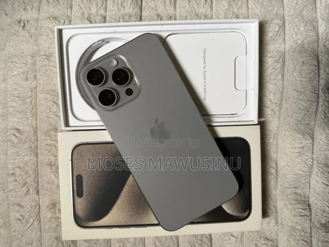 Apple iPhone 15 Pro Max 512 GB Gray