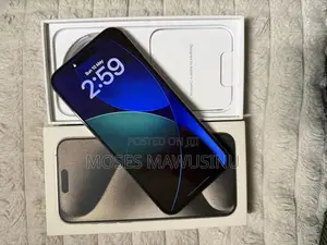 Apple iPhone 15 Pro Max 512 GB Gray