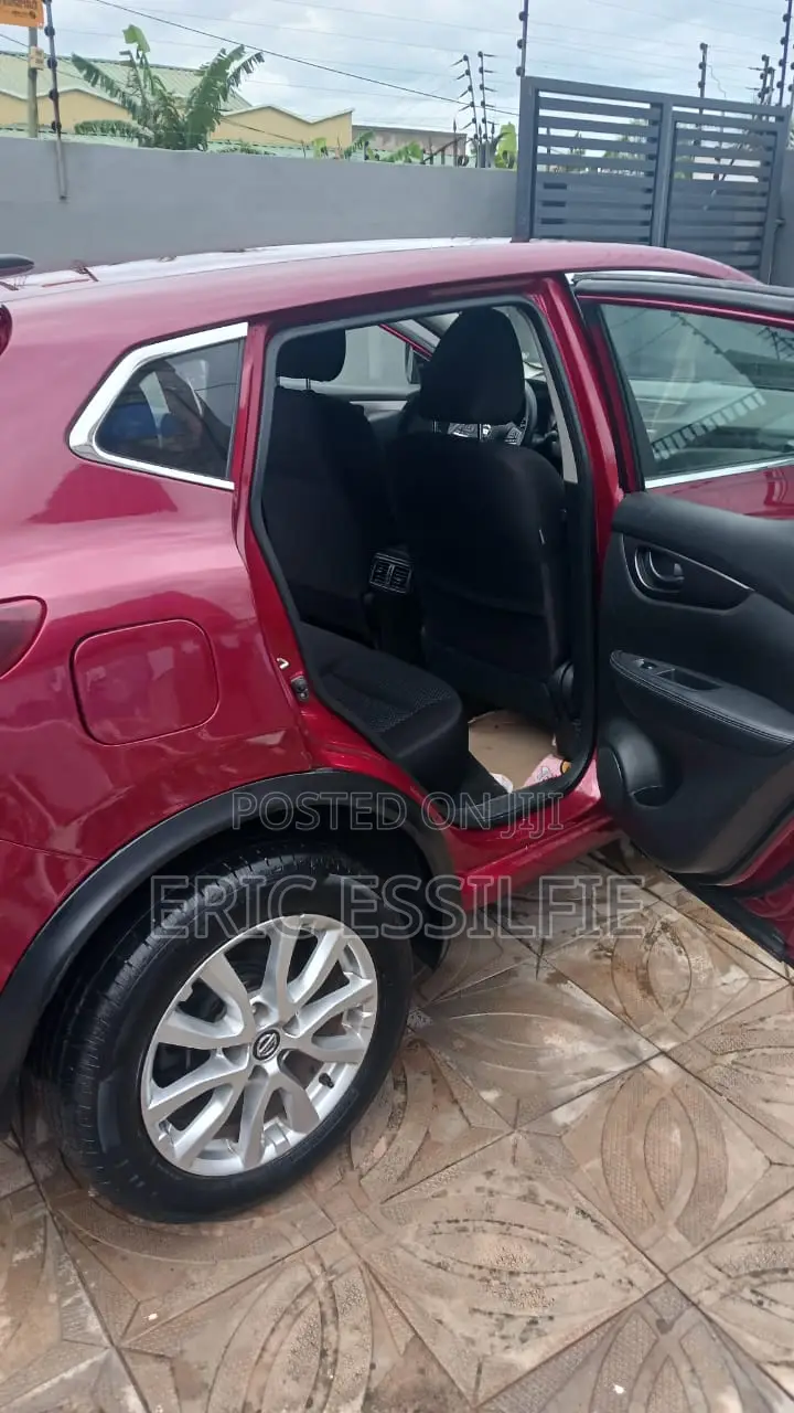 Nissan Rogue S AWD 2020 Red