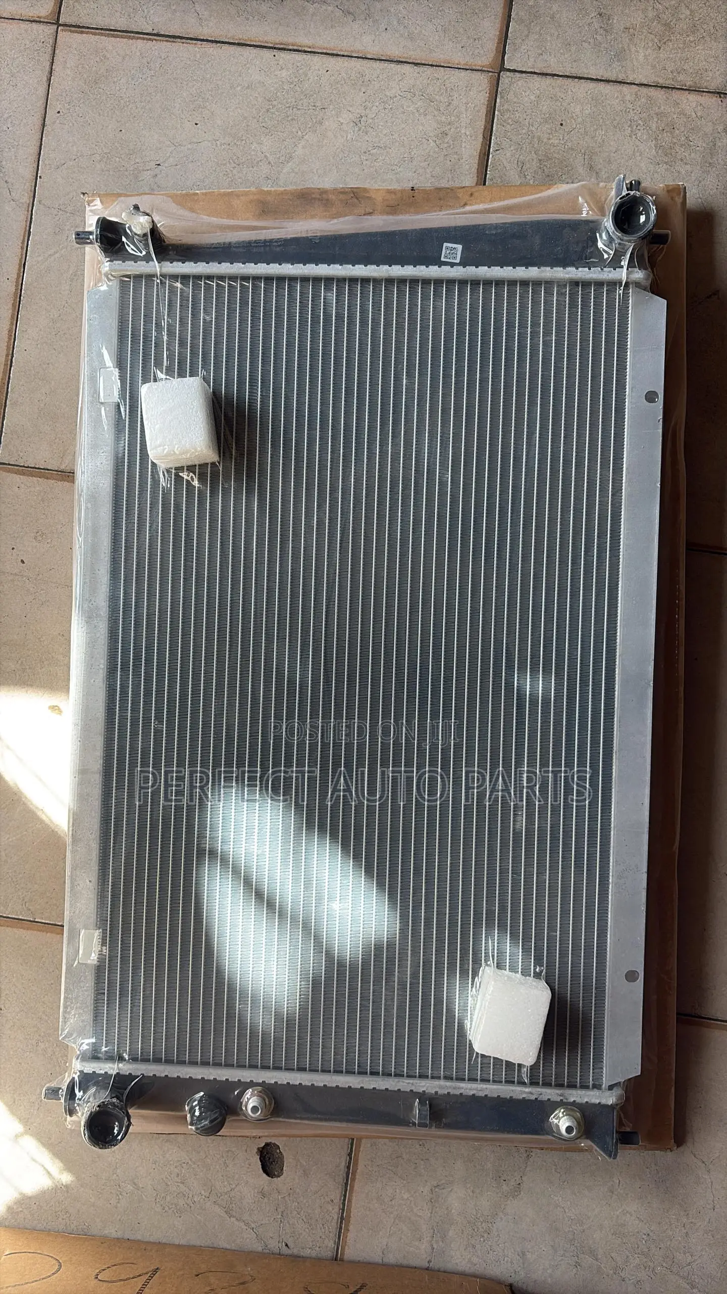 Hyundai H200 Radiator / Water Tank