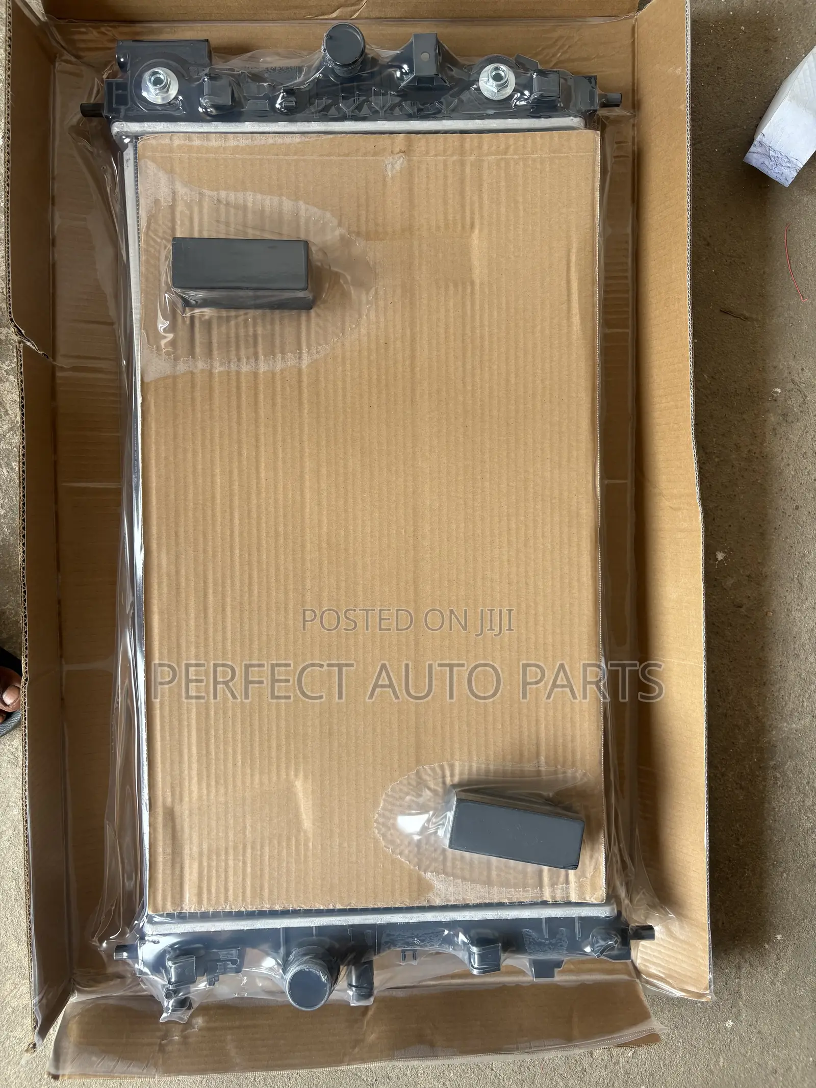 Chevrolet Cruze Radiator / Water Tank