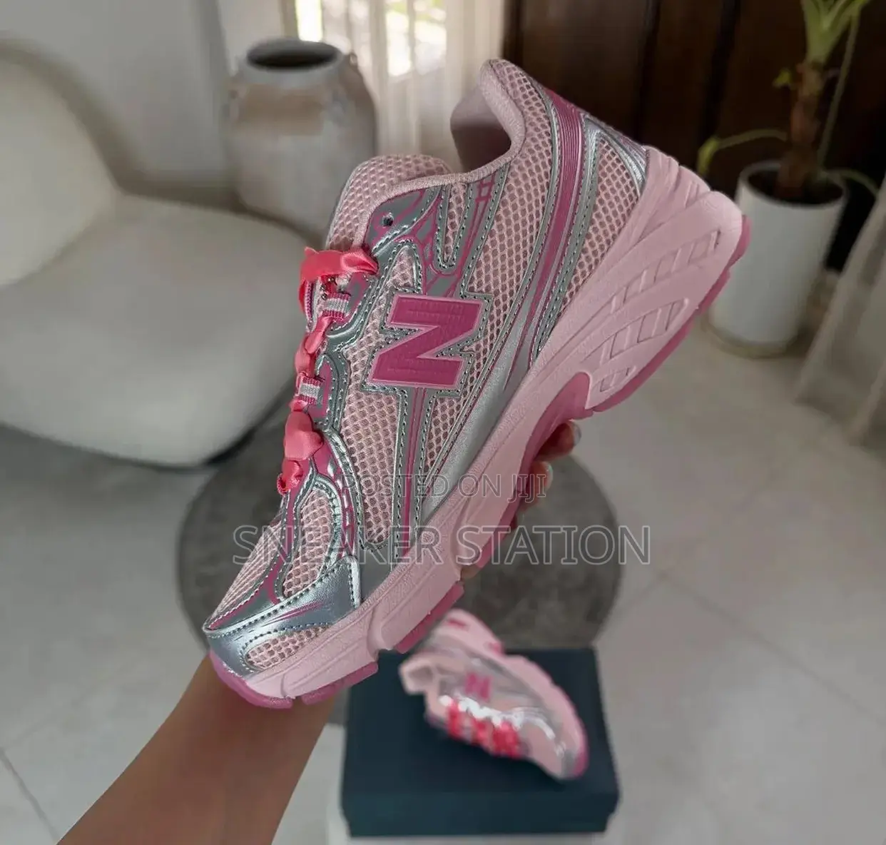 New Balance 740 Pink/Silver