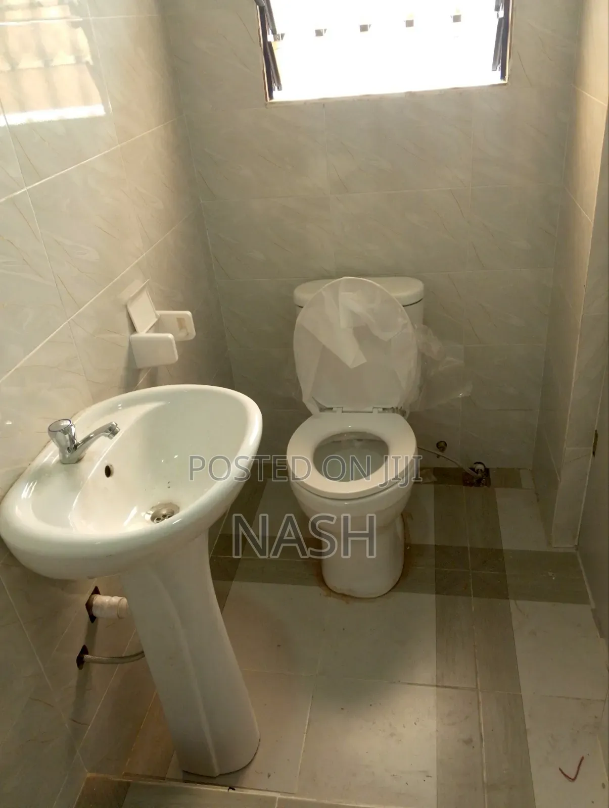 1bdrm Room & Parlour in Royal Home, Accra Metropolitan for rent
