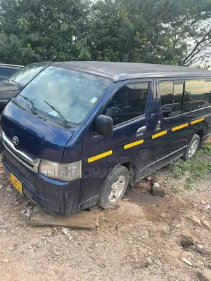 Toyota HiAce 2008 Blue