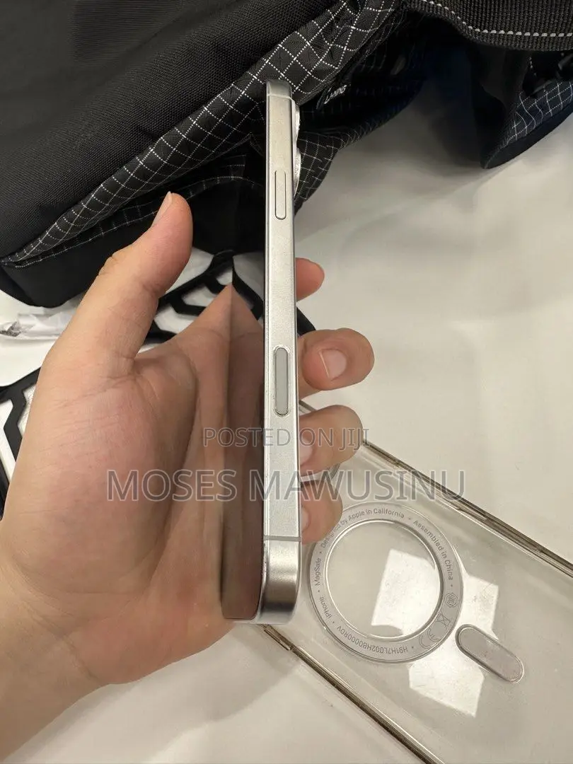 Apple iPhone 16 Pro 128 GB White