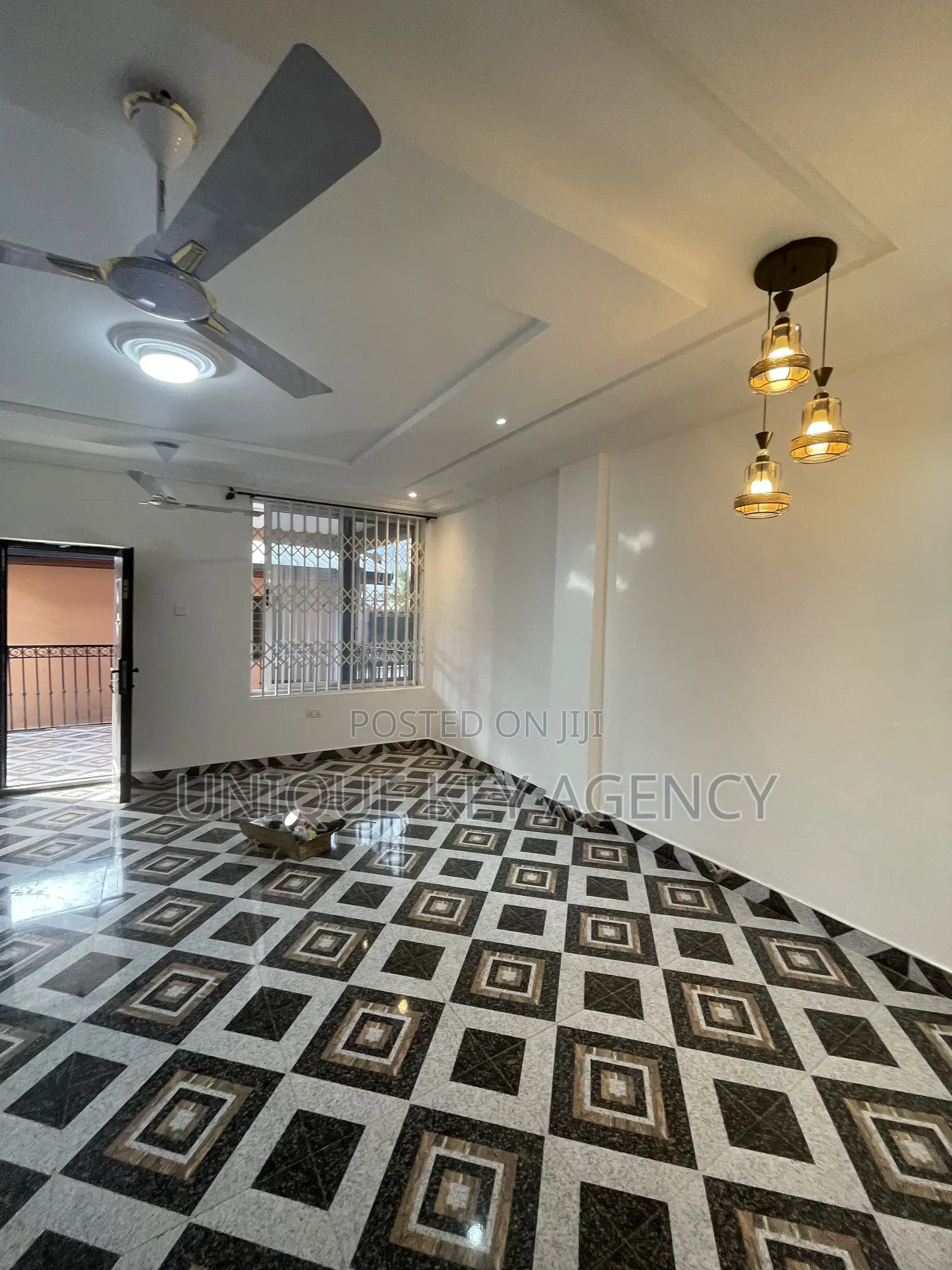 2bdrm Apartment in Unique Key Agency, Agbogba for rent