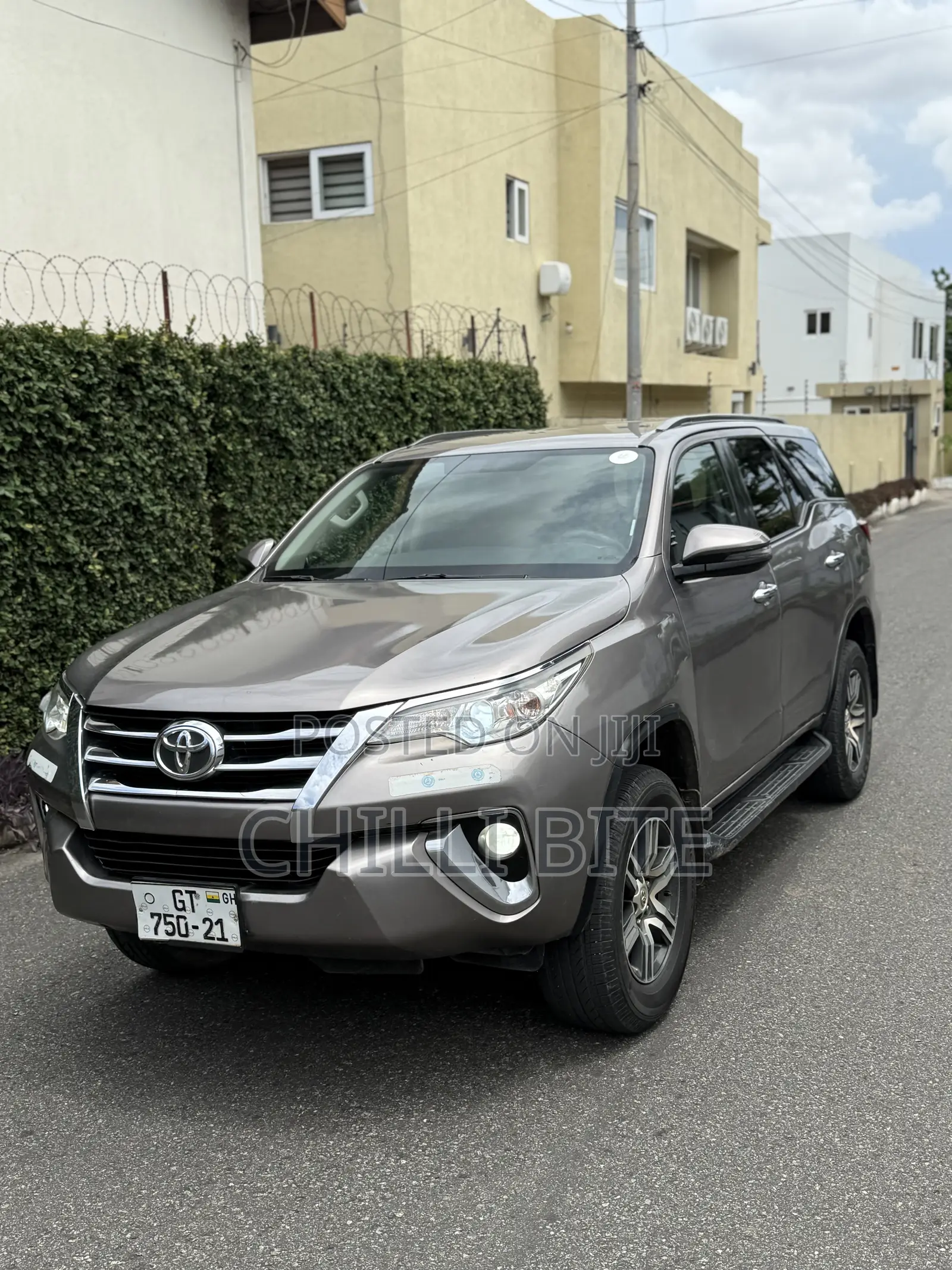 Toyota Fortuner 2.7 AWD 2020 Gray