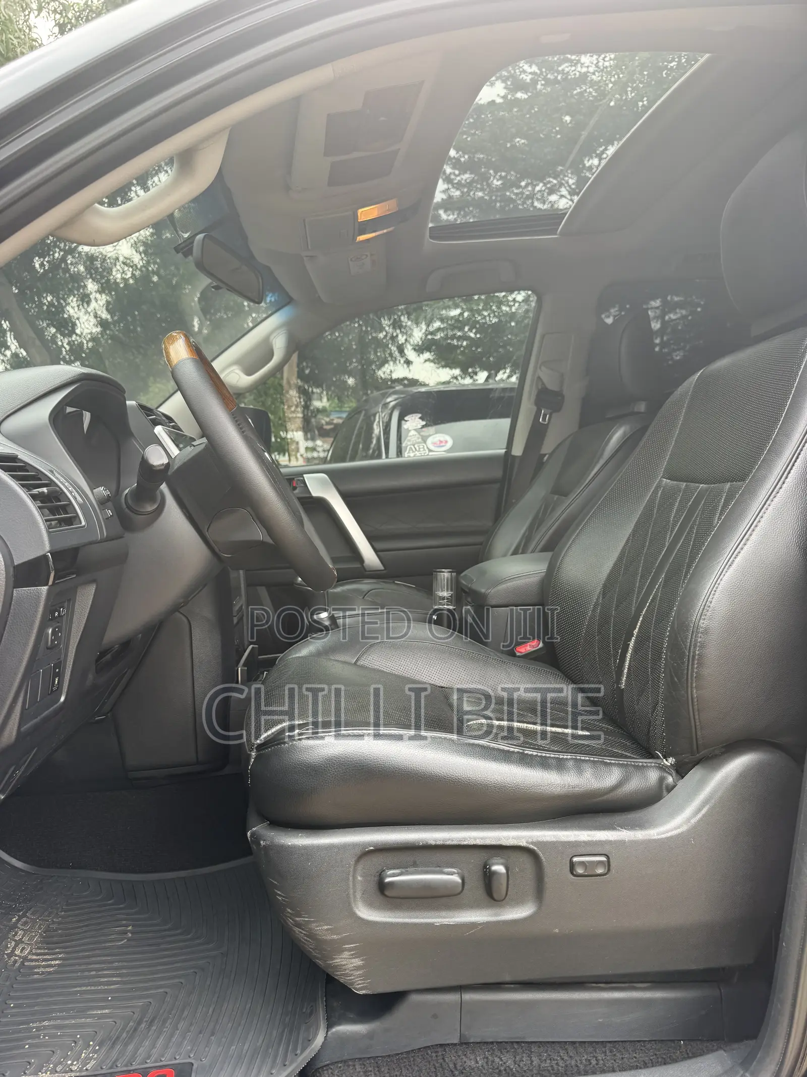 Toyota Land Cruiser Prado 2.7 2020 Black