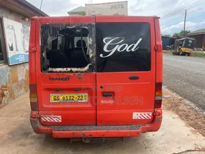 Ford Transit 2002 Orange