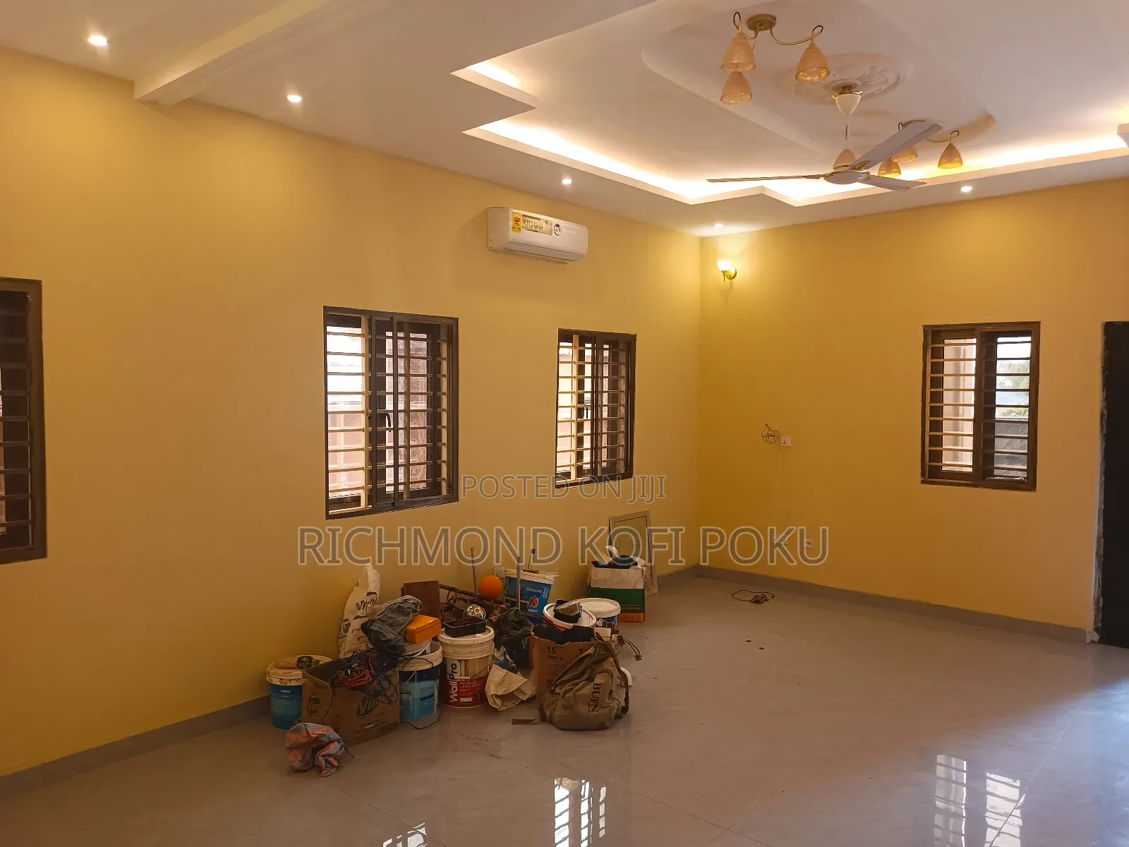 5bdrm House in Kofis Realty, Coca Cola for rent