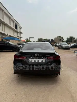 Toyota Camry 2019 Black