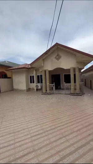3bdrm House in Kofis Realty, Sakumono for rent