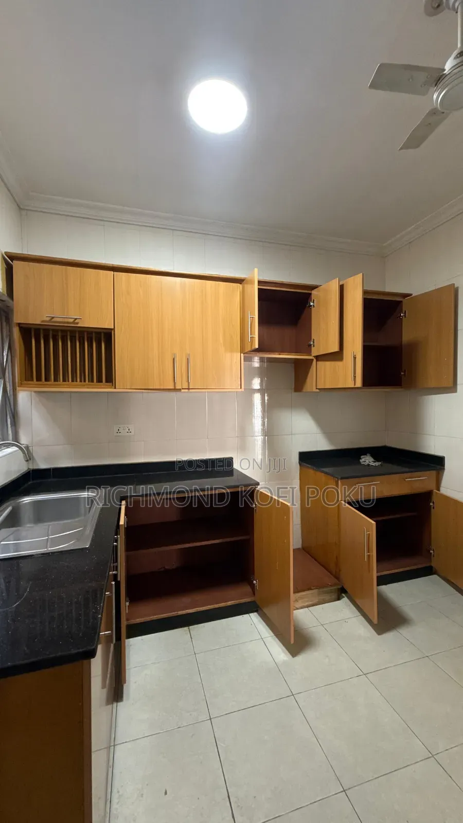 3bdrm House in Kofis Realty, Sakumono for rent